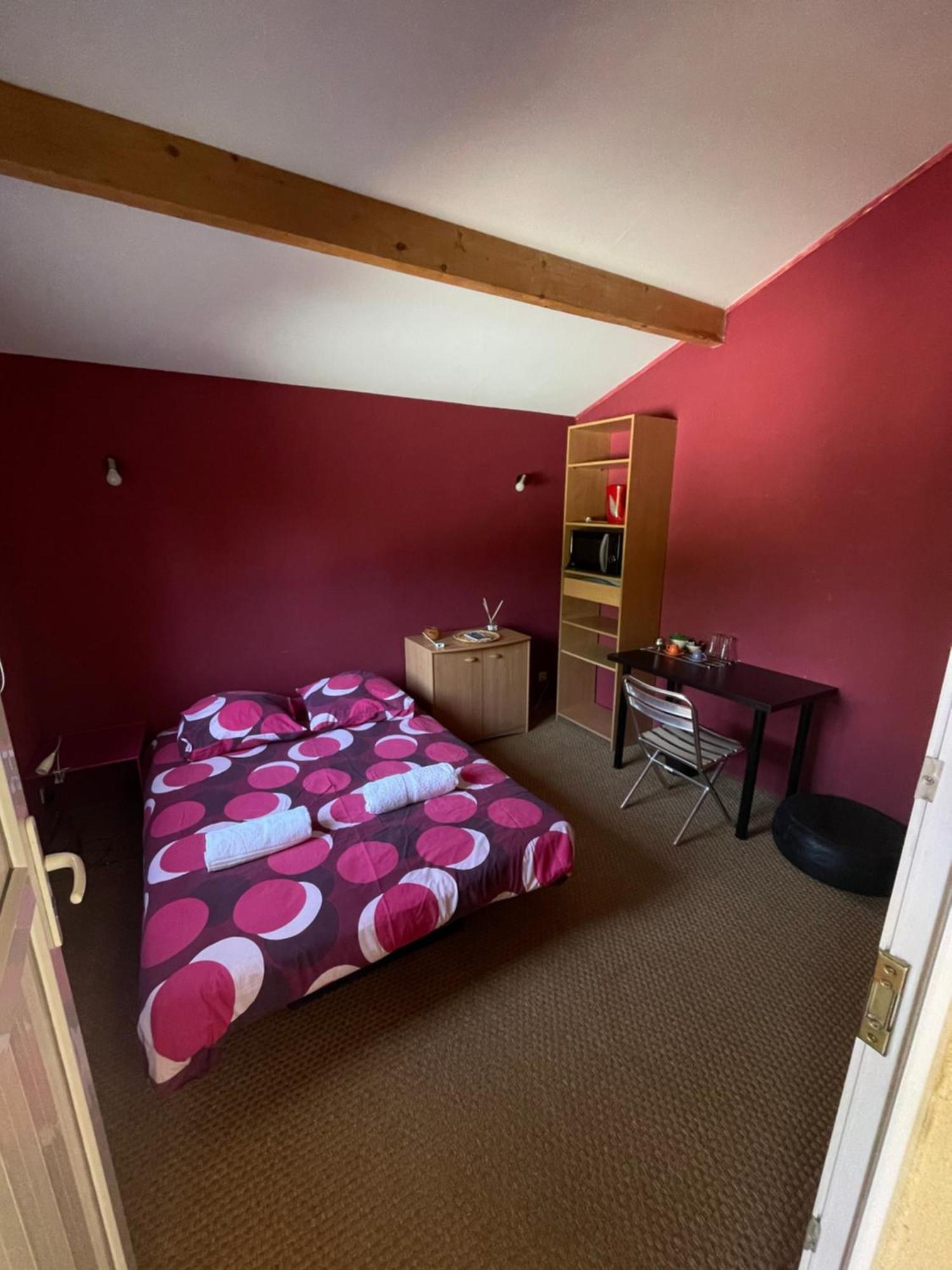 La Petite Maison Chez Jp Chassieu Zewnętrze zdjęcie